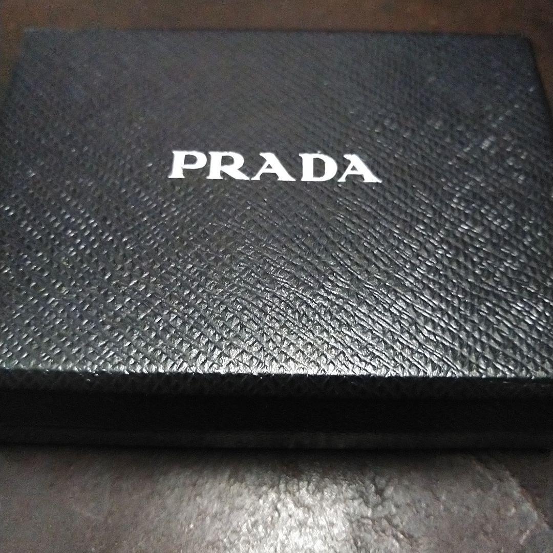 PRADA ピンク レザー キーケース 箱付き