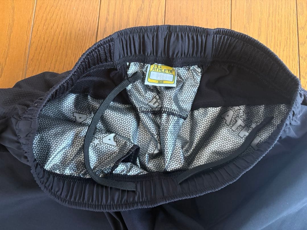 【未使用】ATHLETA ピステ上下セット 160 ブラック