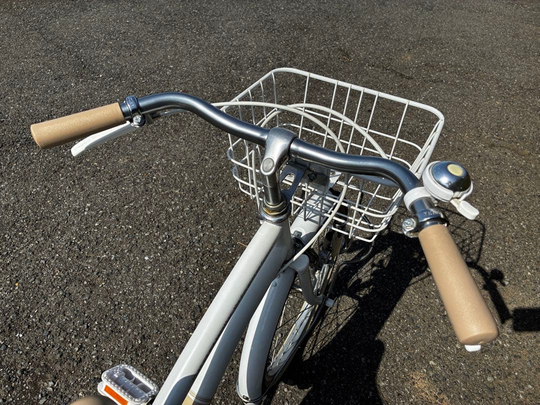 子供用自転車 20インチ 白 おしゃれ キッズ 春日部市より