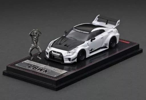 1/64 イグニッションモデルLB WORKS 35GT-RR