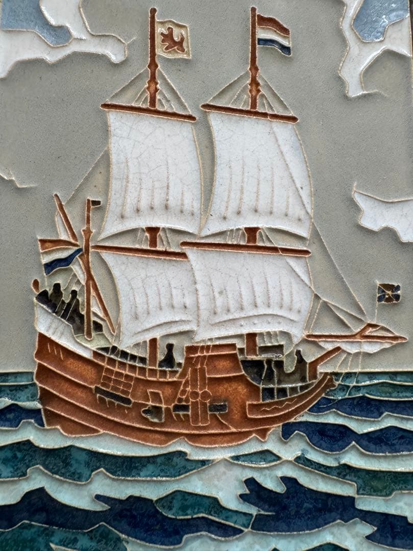 デルフト　Delft 陶板画　色絵　ヘンリー・ハドソンのハーフムーン　骨董