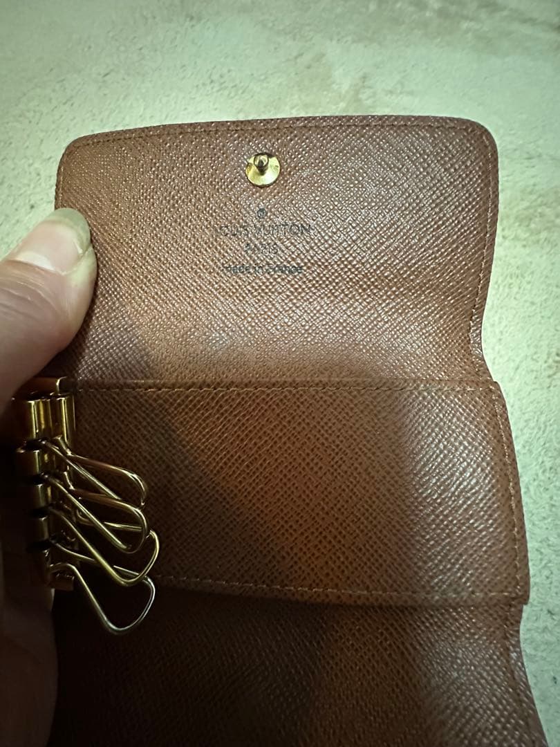 LOUIS VUITTON モノグラム キーケース　かれん