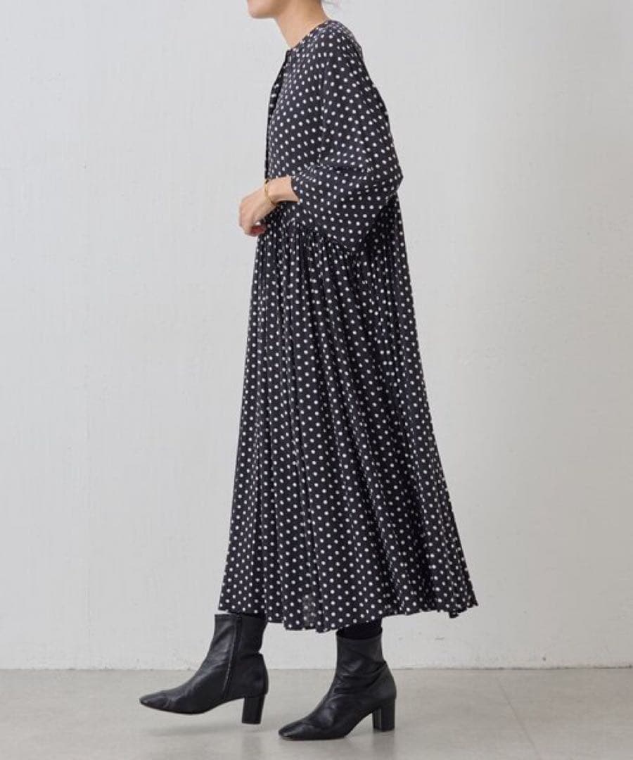 今季✦ฺ新品タグ付き✦ฺBEARDSLEY/ビアズリー　 ドットギャザーワンピース