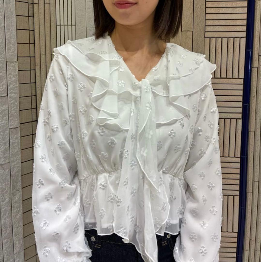 【新品タグ付き】SNIDEL Sustainableバリエーションフリルブラウス