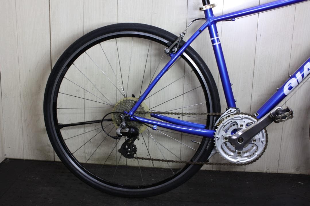 GIANT ESCAPE R3 700C アルミ 24速 500mm 青色クロス