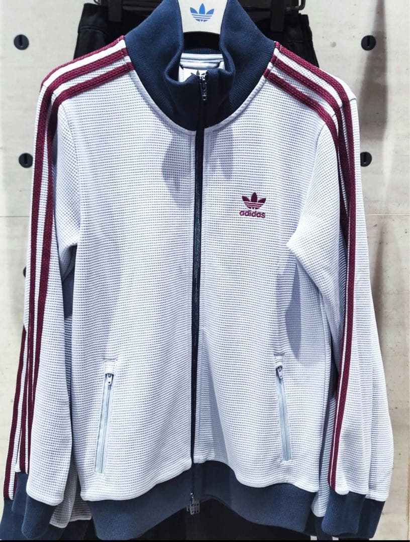 日本未発売L Adidas 長袖ジャケット シルバーグレー KB8953