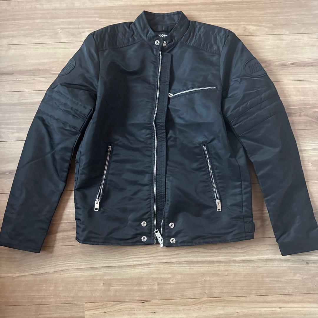 DIESEL ブラック シングルライダースジャケット　池田エライザ着用