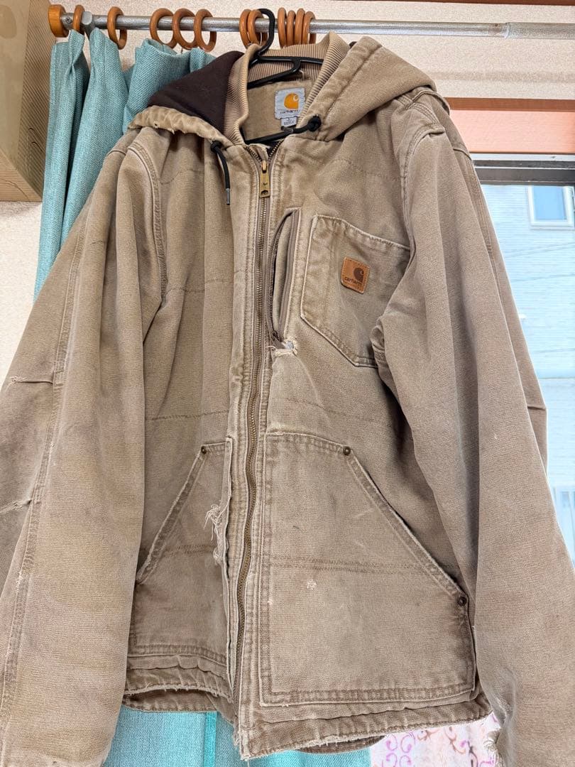 Carhartt フード付きジャケット Tall ベージュ