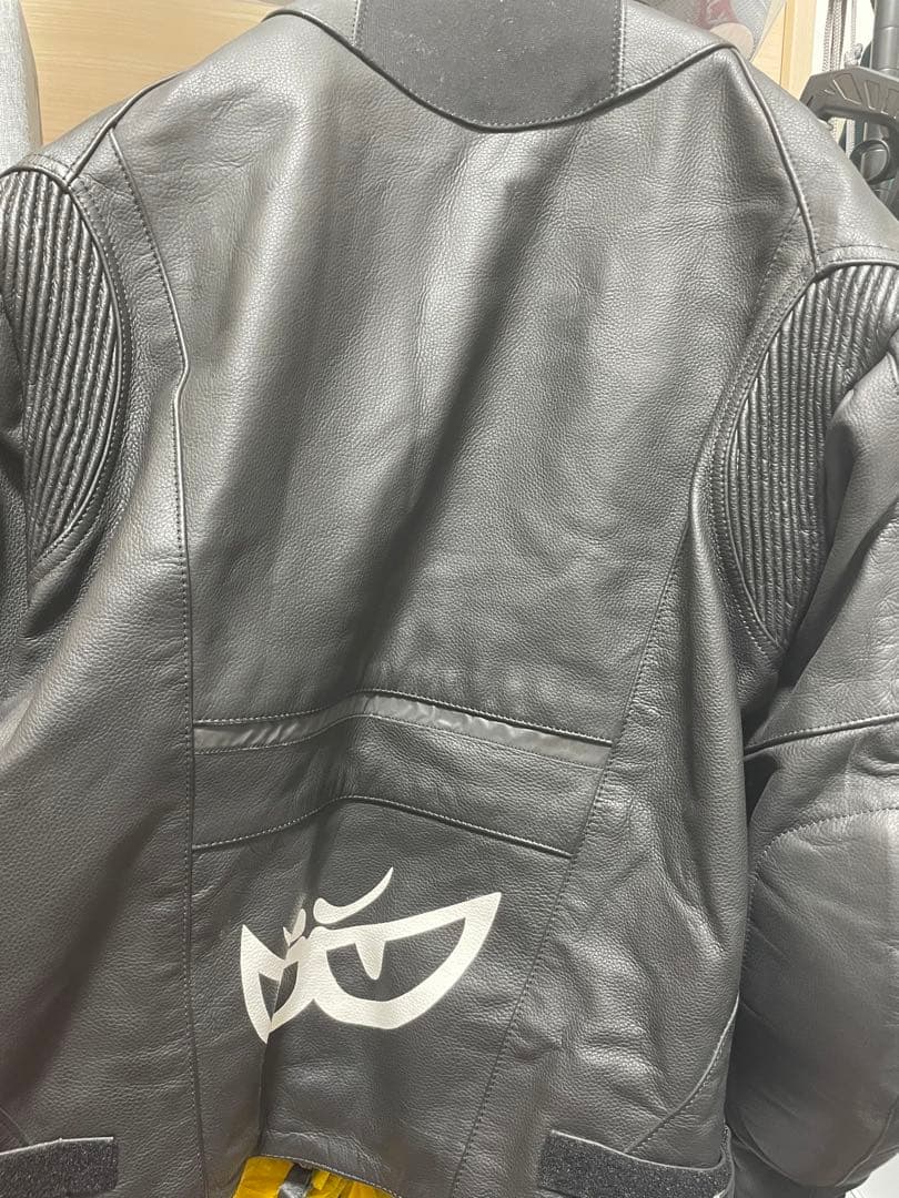 ラーイダーズジャケット BERIK