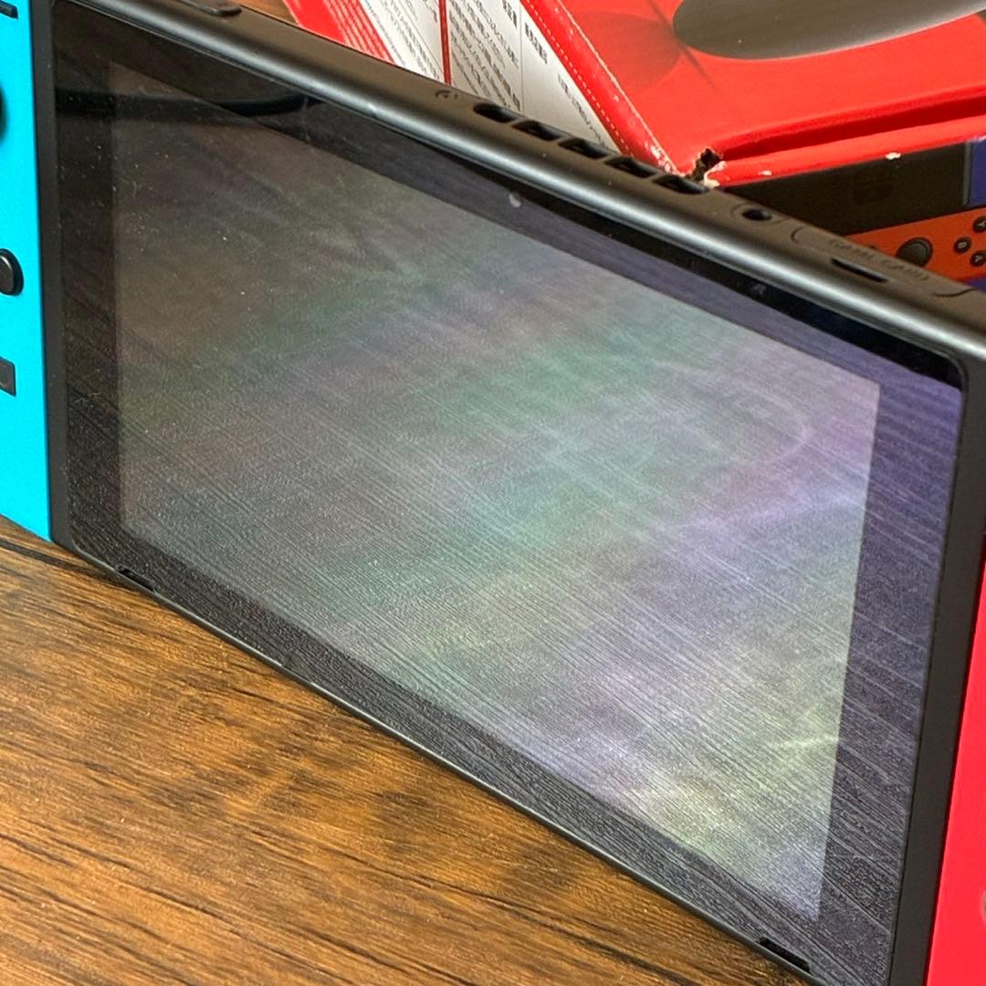【送料込】Nintendo Switch バッテリー強化版　箱付き　おまけ付き