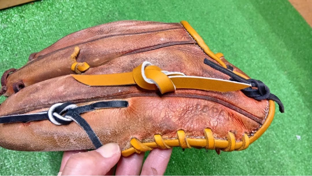 アイピーセレクト硬式内野用グローブ