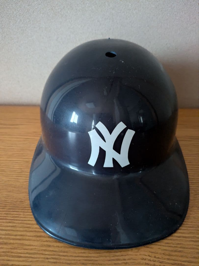 MLB レトロヘルメット　エンゼルス　ニューヨークヤンキース　アスレチックス