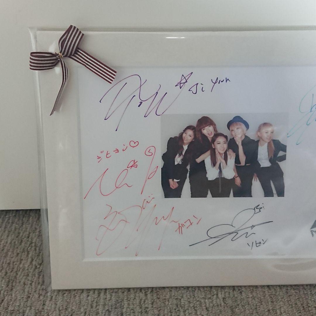 K－POP 4minute ''直筆'' 全メンバーサイン色紙！ 期間限定価格