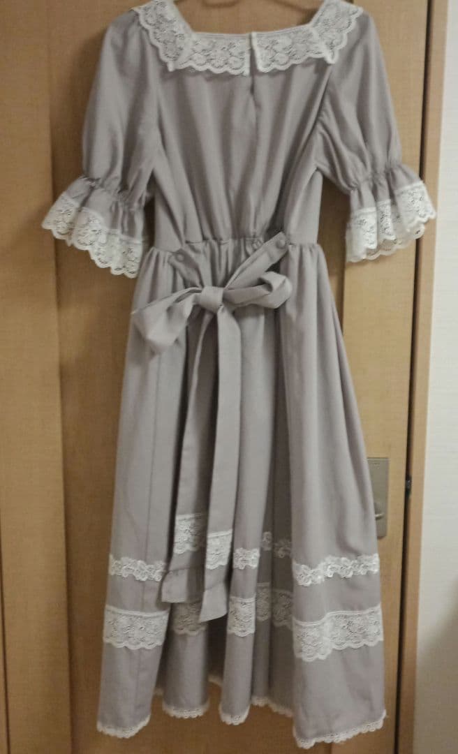 Chalmiere シュエットワンピース グレー