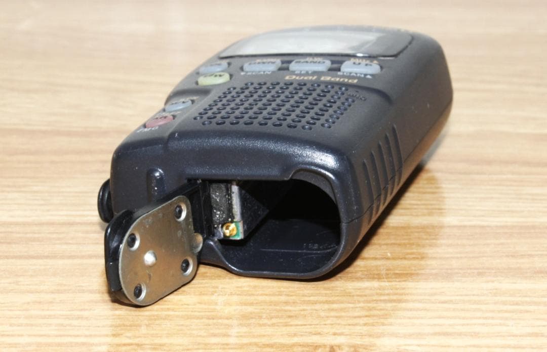 ◆YAESU DUAL BAND FM TRANSCEIVER VX-1【10】