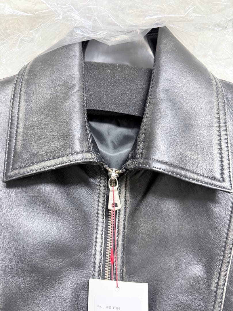 【新品】メゾンスペシャル　シープレザーシングルカラーブルゾン　ダークブラック