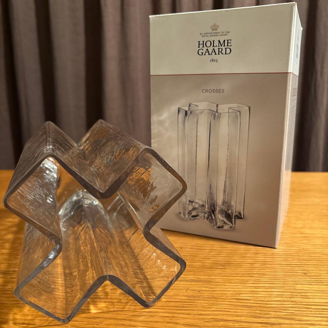 HOLME GAARD CROSSES 花瓶　19.5 センチ