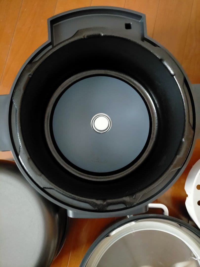 アイリスオーヤマ 電気圧力鍋 4.0L KPC-MA4-B ブラック