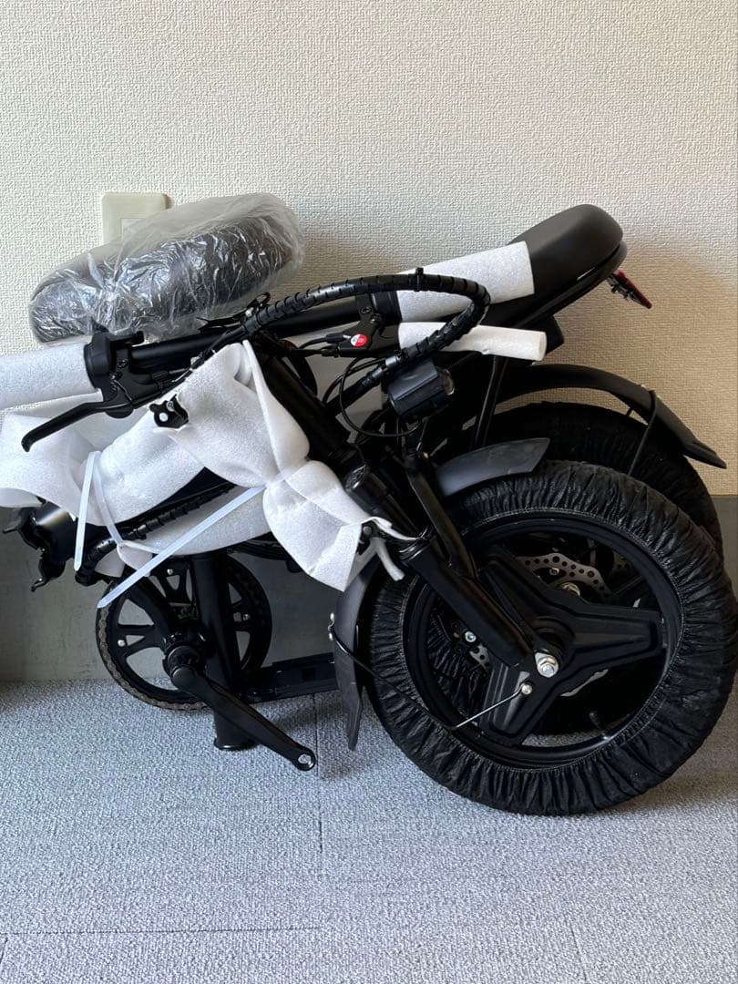 大容量バッテリー/新品/ハイスペック/折りたたみ/電動アシスト自転車/白