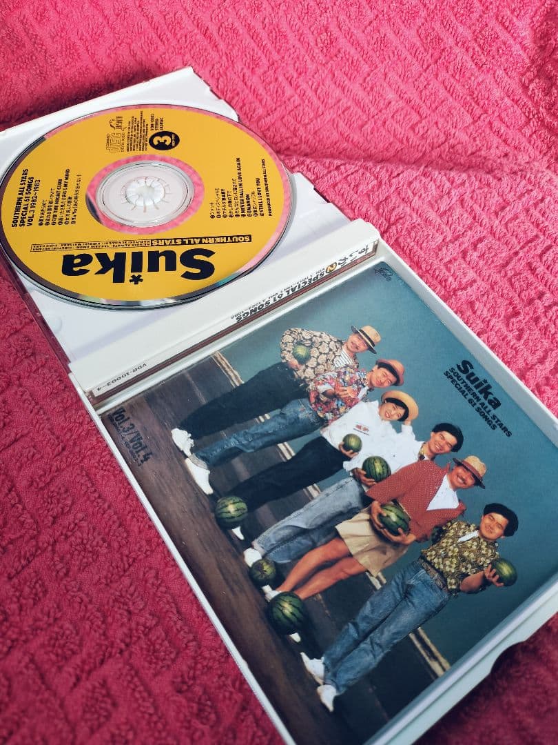 【レア✨】名盤CD 「サザンオールスターズ/すいか 61 SONGS」おまけつき