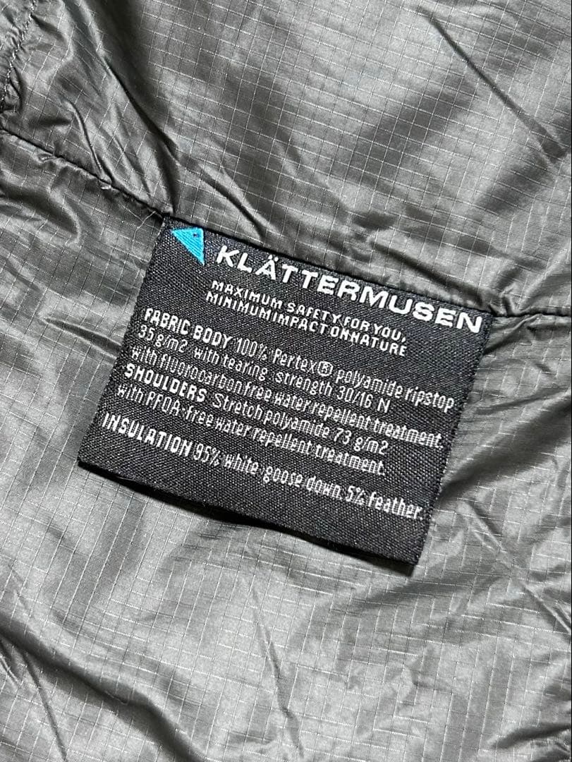 希少 KLATTERMUSEN ダウンベスト PERTEX スウェーデン