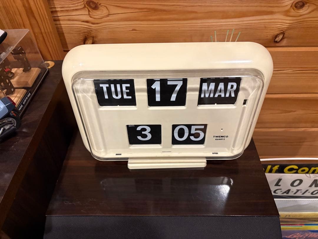 ★動作品★TWEMCO トゥエンコ パタパタ時計QD-35 ホワイト　白