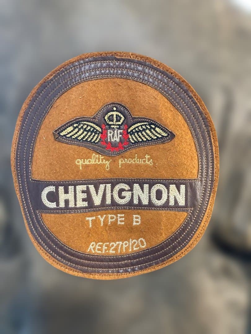 CHEVIGNON ブラウンレザージャケット