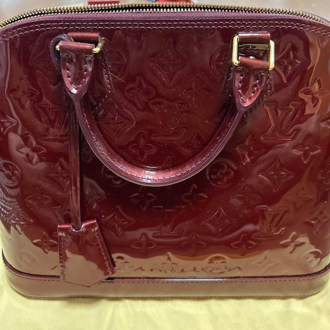 C*p様 Louis Vuitton ボルドー エナメルレザー バッグ