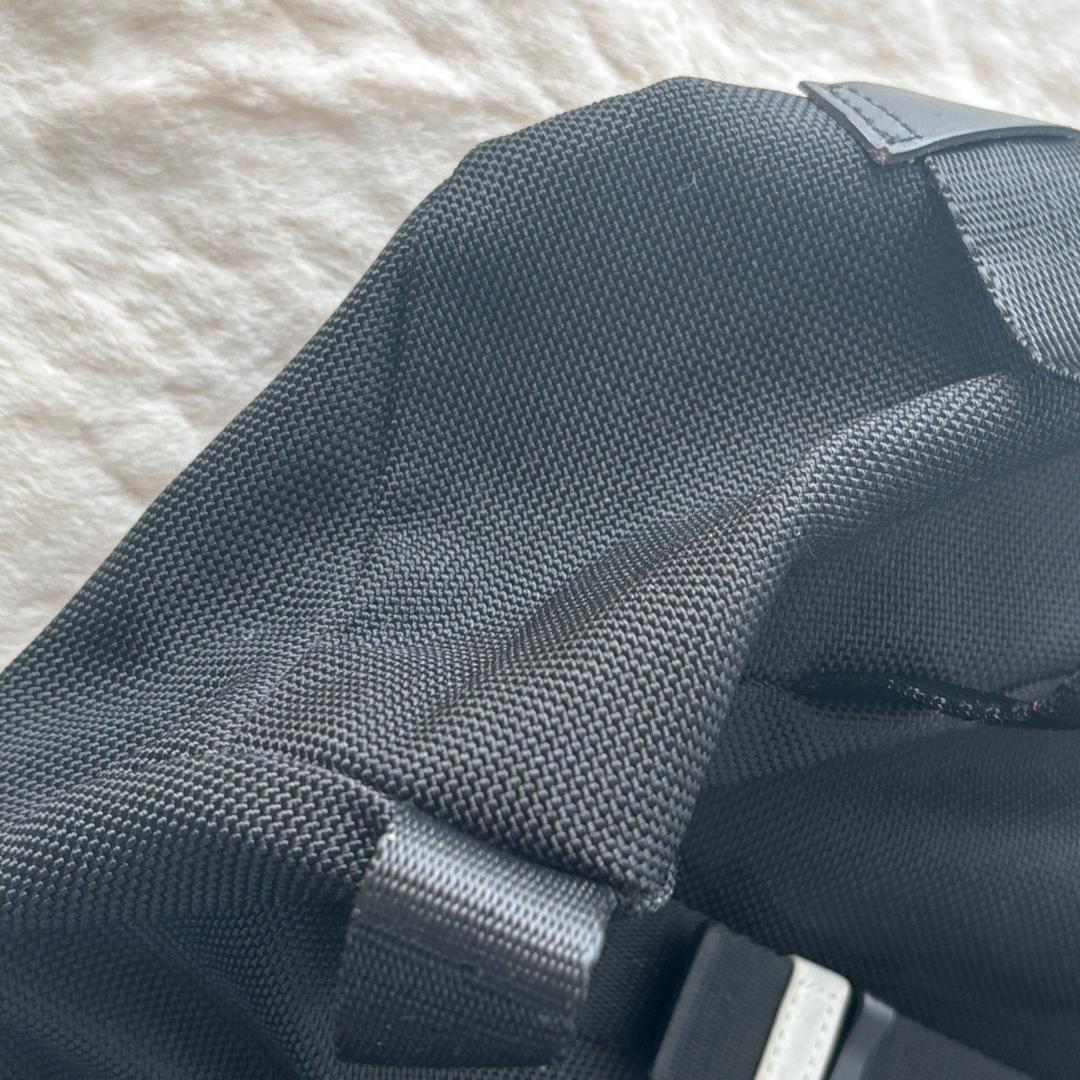 訳あり 希少 TUMI メッセンジャーバッグ ショルダーバッグ ナイロン 黒