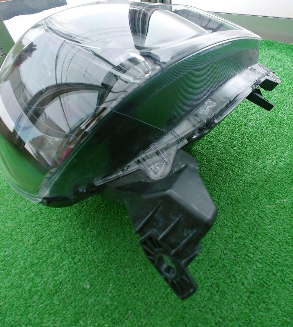 ホンダ　NBOX純正　右ヘッドライト　LED　33100-32R-N03　補修済