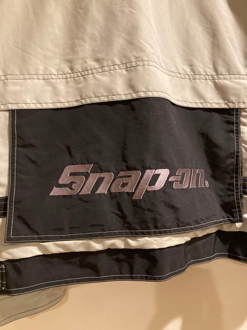 Snap-on ジャケット ブルゾン　背面ポケット付き