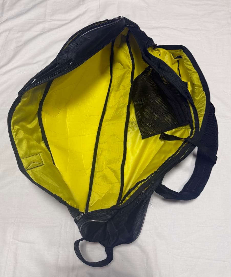 ⭐️【極美品】YONEX　バドミントン　テニス　ラケットバッグ　BAG1312R