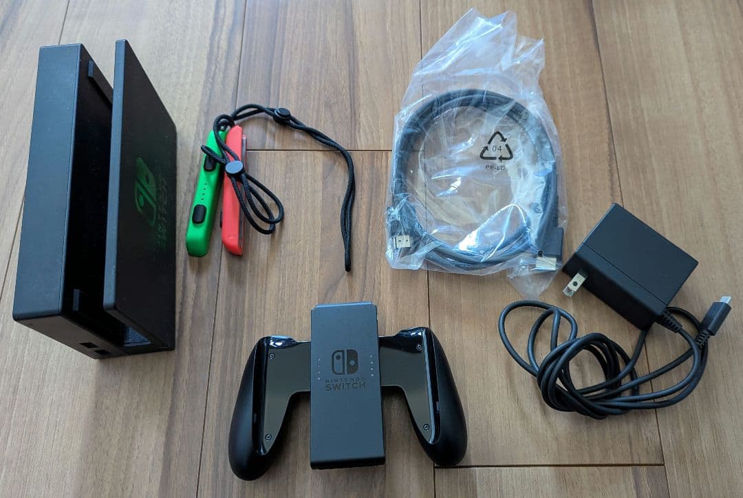 Nintendo Switch 本体 紫・黄 Joy-Con付き　プロコン▲