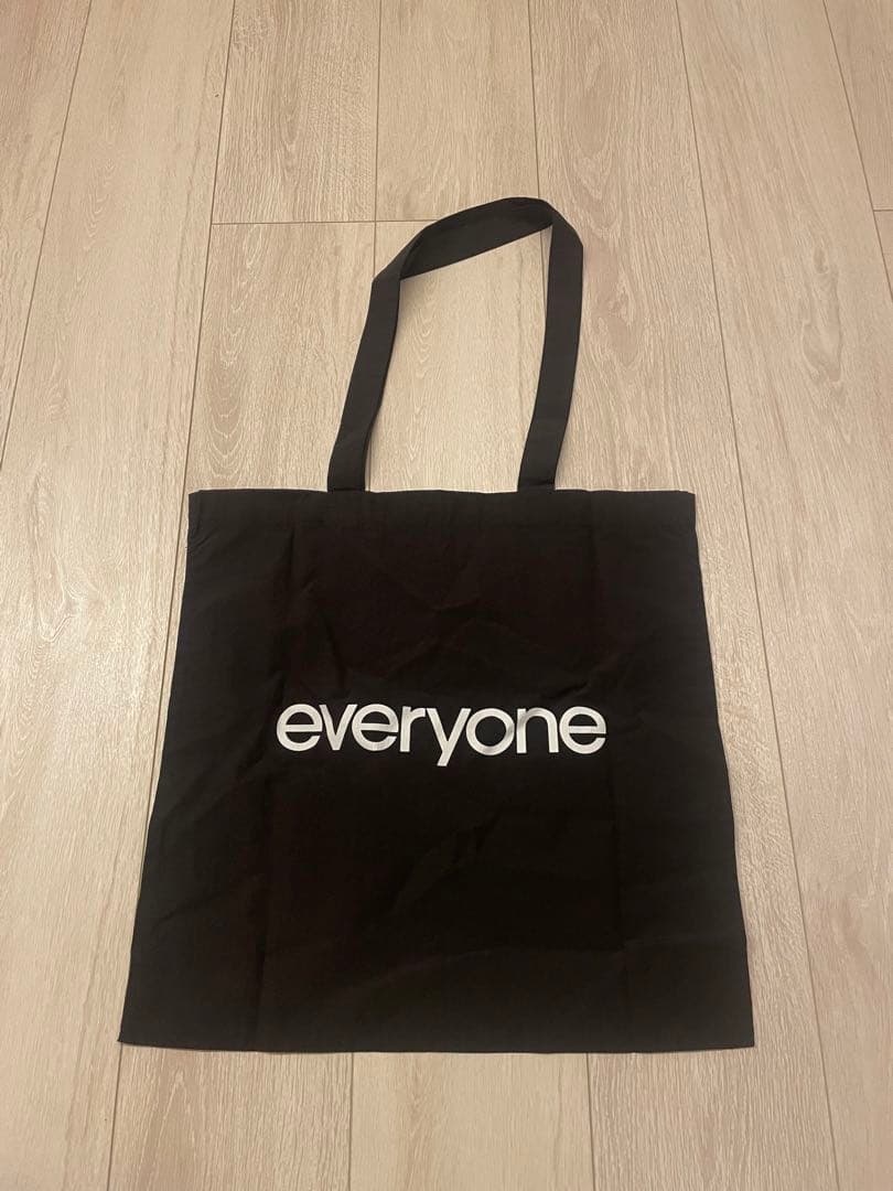 トートバッグ everyoneロゴ　(値段交渉可)