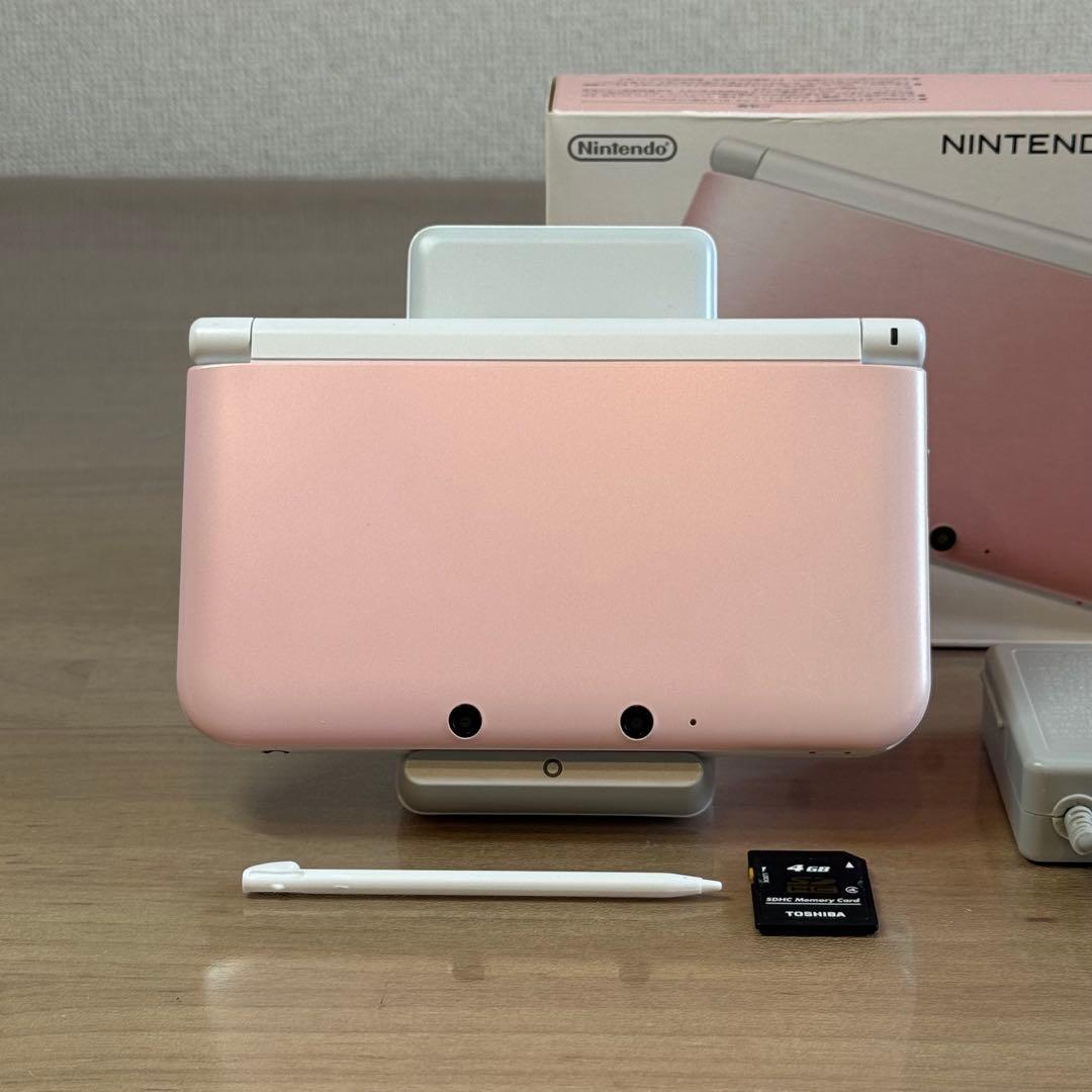 6-116 ニンテンドー3DS LL ピンク×ホワイト 箱付き