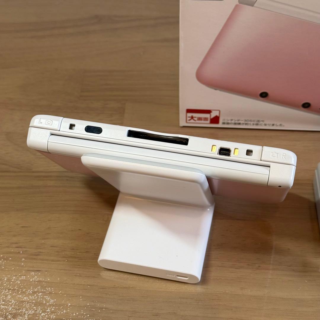 6-116 ニンテンドー3DS LL ピンク×ホワイト 箱付き