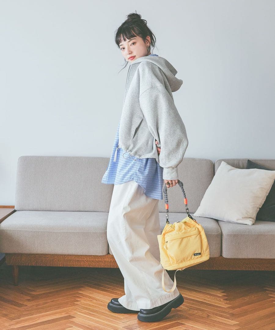 niko and.. ニコアンド　エアバルーンWジップパーカーLサイズ