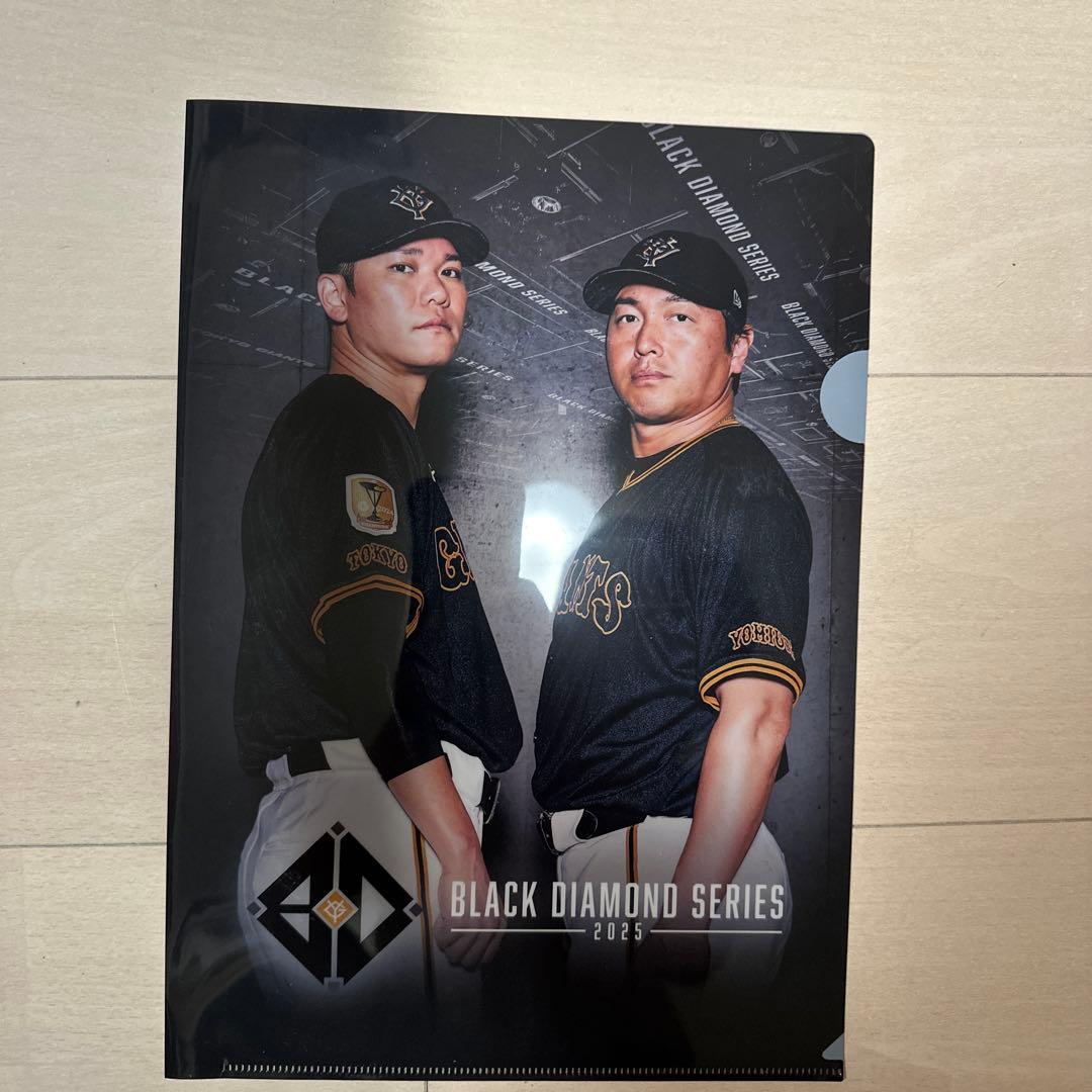巨人 サードレプリカユニフォーム&タオル&クリアファイル セット