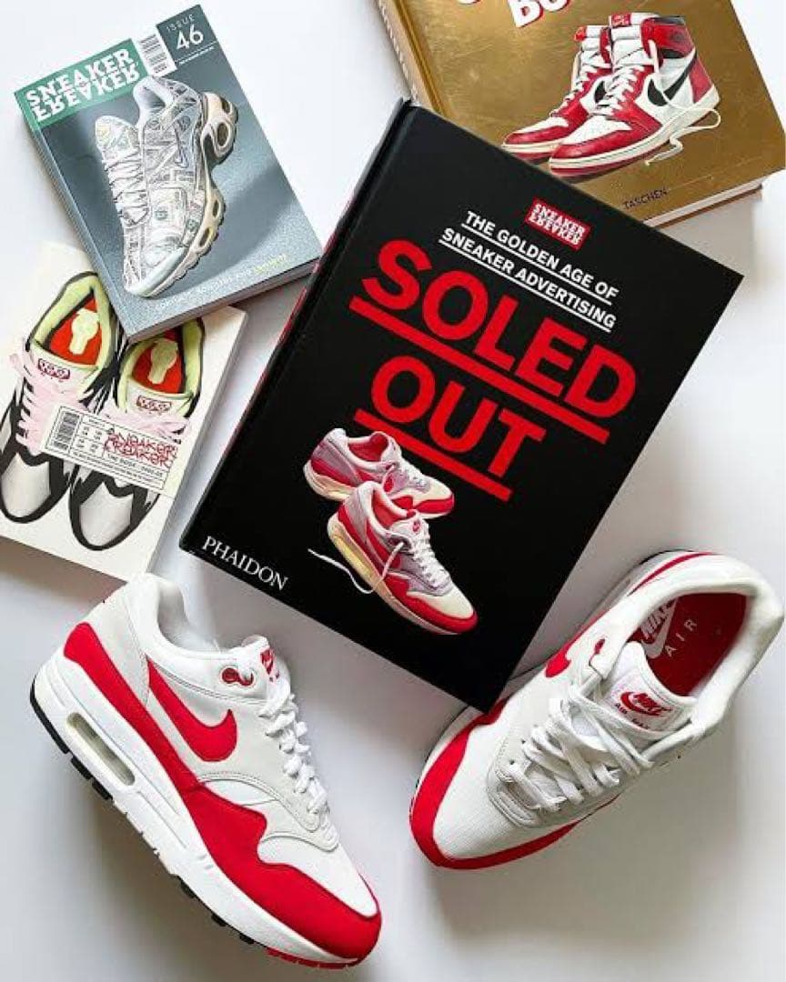 新品 Phaidon Soled Out スニーカー デザインブック アート 本