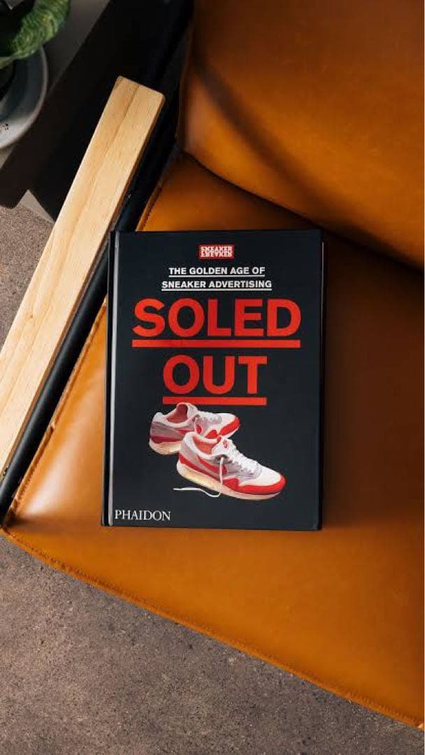 新品 Phaidon Soled Out スニーカー デザインブック アート 本