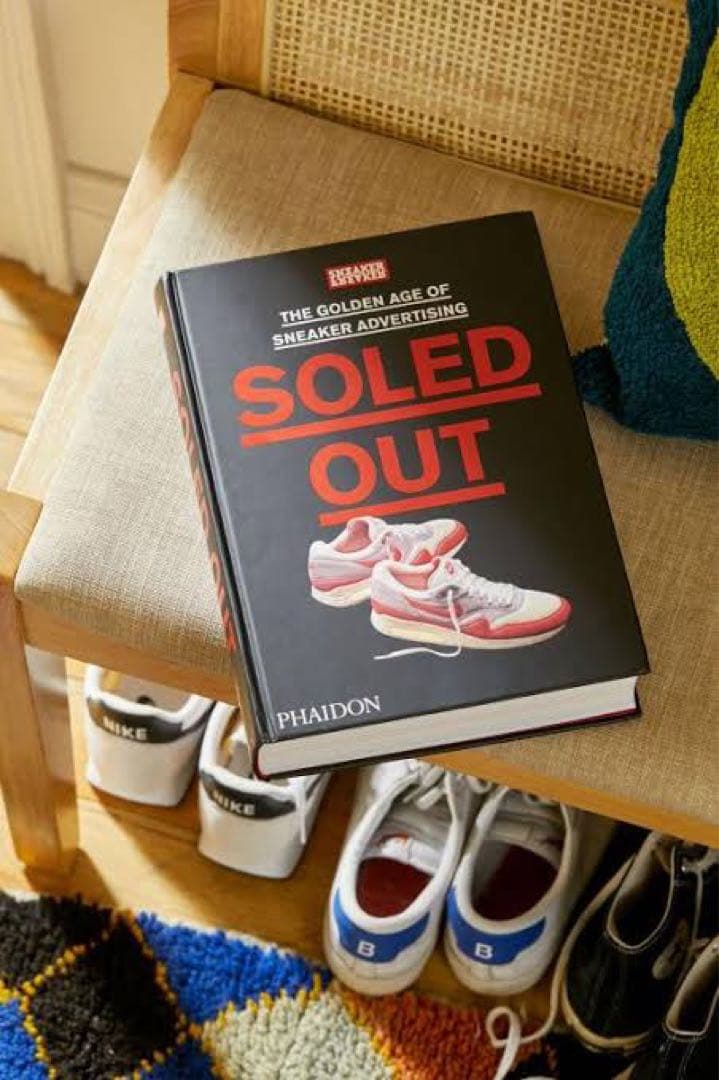 新品 Phaidon Soled Out スニーカー デザインブック アート 本
