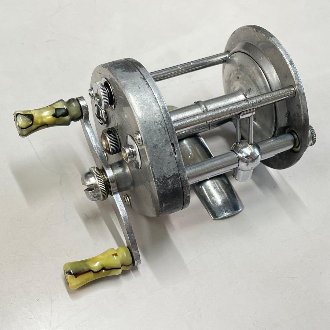 PFLUEGER SUPREME 1573 初期モデル