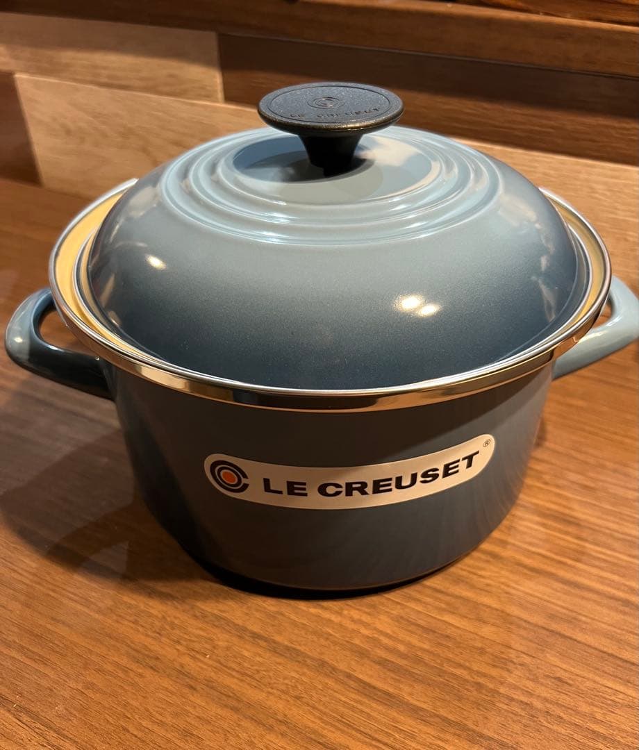 【新品未使用】LE CREUSET EOS キャセロール 20cm マリンブルー