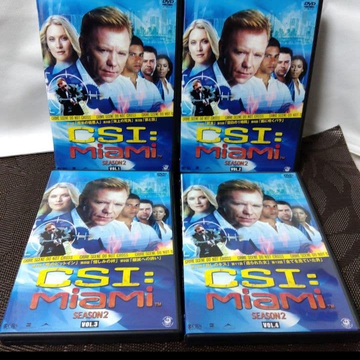 DVD「CSI:マイアミ シーズン2 コンプリートDVD-BOX-1〈4枚組〉」