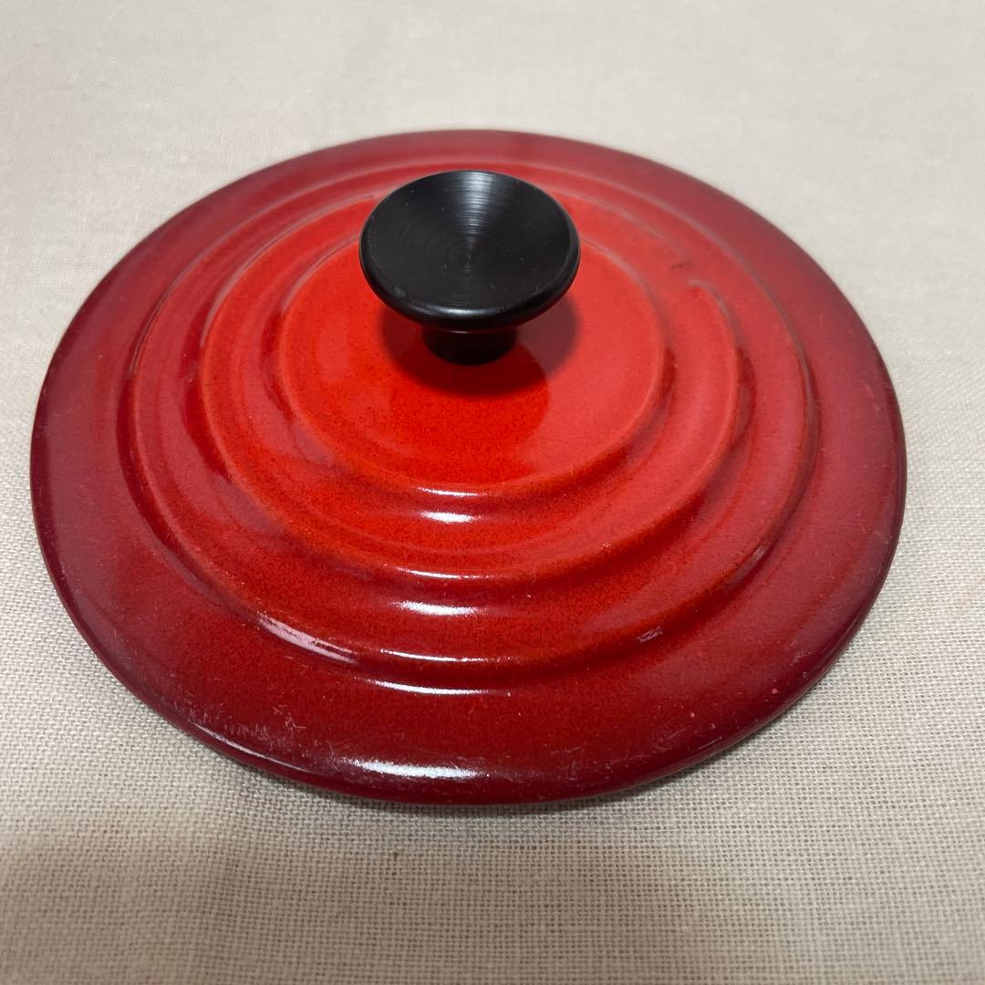 《未使用》赤 LE CREUSET レア物 ルクルーゼ　 ココットロンド 鋳鉄