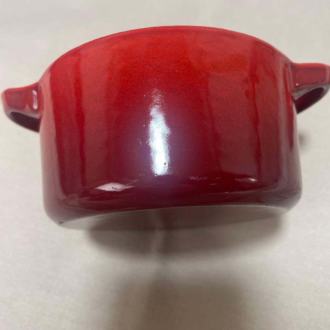 《未使用》赤 LE CREUSET レア物 ルクルーゼ　 ココットロンド 鋳鉄