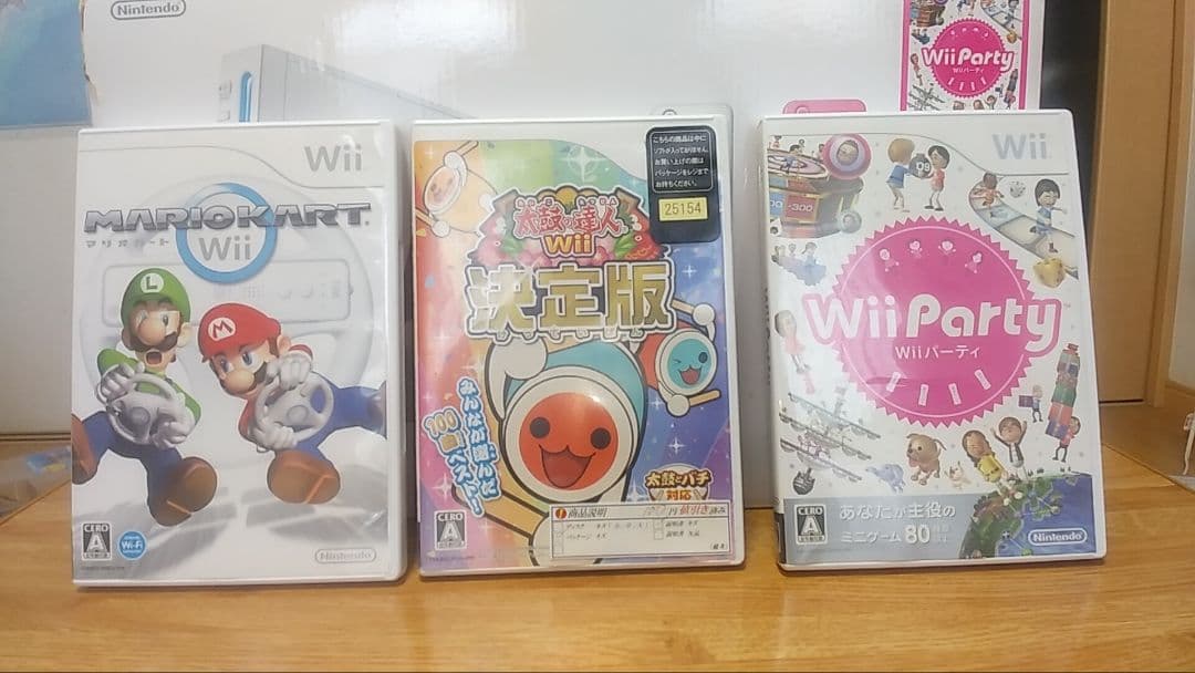 Nintendo Wii RVL-S-WABM 太鼓もあるよ。