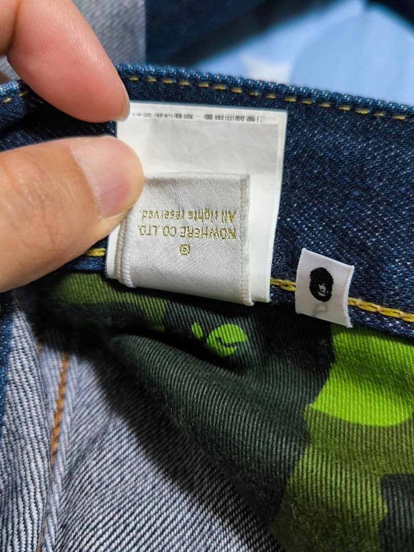 A BATHING APE　デニムパンツ　ジーパン