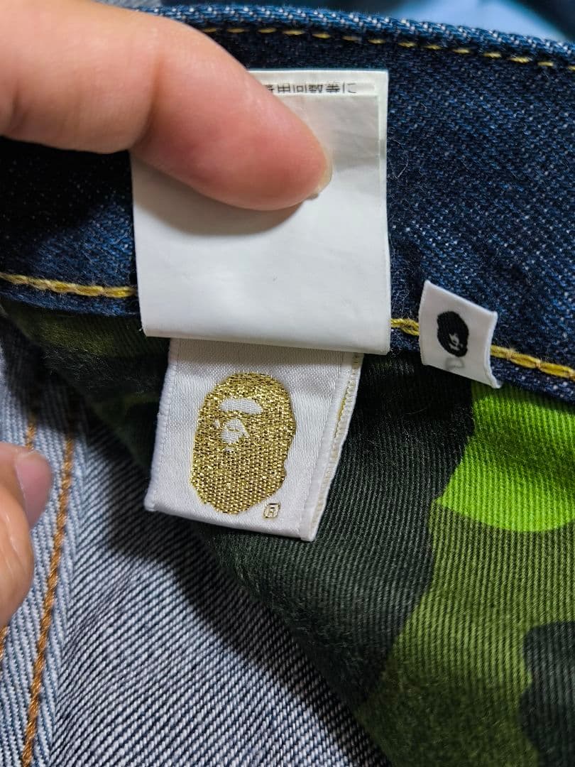 A BATHING APE　デニムパンツ　ジーパン