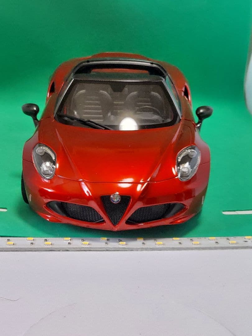 アルファロメオ4C スパイダー ミニカー 1/18